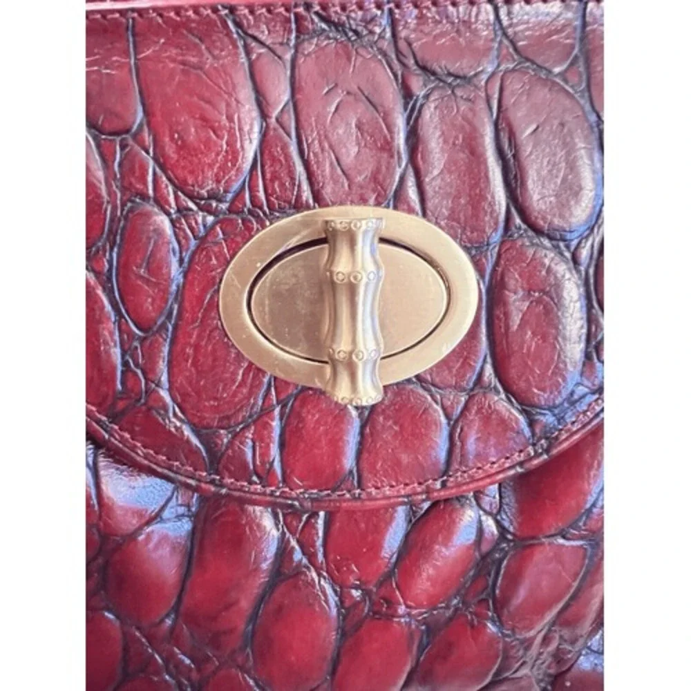 Elaine Turner Red Crocodile Embossed Leather Satchel Handbag Gold Hardware‎